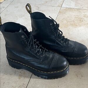 Dr. Martens Black Sinclair Boots